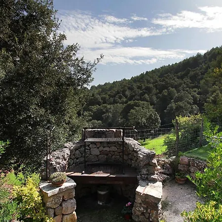 Sleeps 6 Pool Air Con Wifi