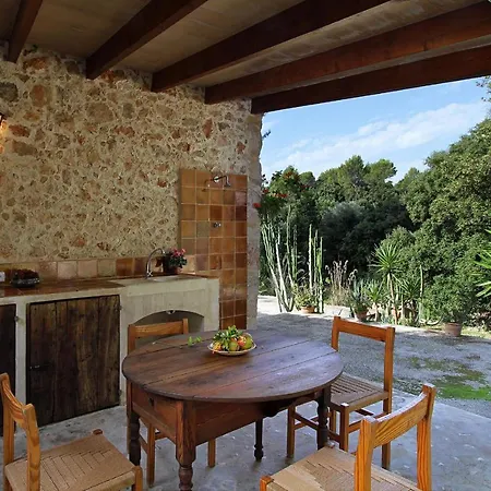 Sleeps 6 Pool Air Con Wifi فيلة